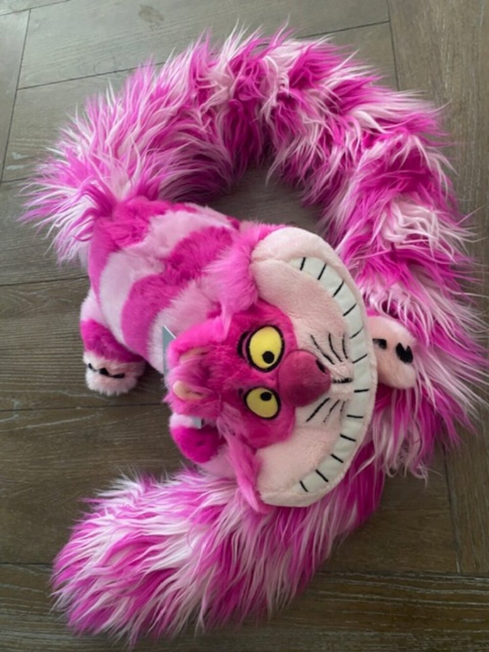 Long-tailed Cheshire Cat Plush - Alice in Wonderland